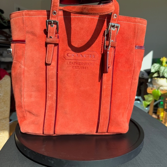 Rare Coach Red/Orange Suede Gallery Tote Bag Style 9784 - Picture 3 of 9